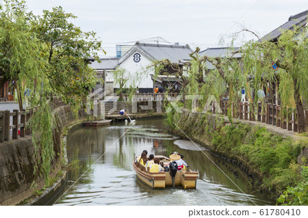 The streets of Suigo Sawara 61780410
