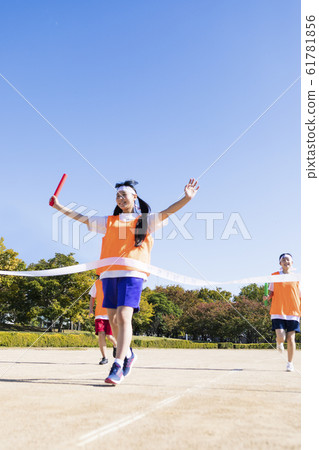 Running high school student 61781856