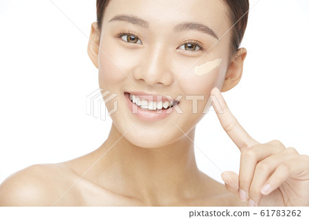 Woman beauty photo on white background Woman beauty photo on white background 61783262