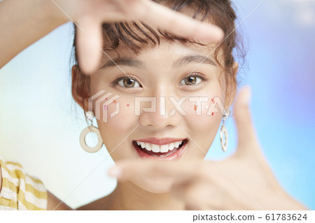 流行女肖像 61783624