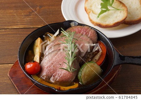 Beef Tan Ahijo Beef Tan Ahijo 61784845
