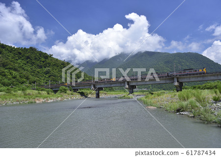 宜蘭縣,南澳鄉,南澳北溪,鐵道,溪流,景觀,火車,交通運輸 61787434