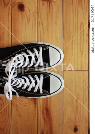 Brand new black high-top sneakers with laces Brand new black high-top sneakers with laces 61789544