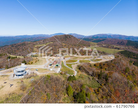 [Aichi Prefecture] Chausuyama Kogen Hagitaroyama Autumn leaves Aerial photography 61790766