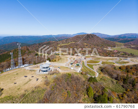 [Aichi Prefecture] Chausuyama Kogen Hagitaroyama Autumn leaves Aerial photography 61790768