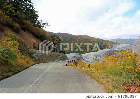 秋田縣道310號川原麻地的景色 秋田縣道310號川原麻地的景色 61790887