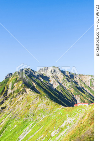 Goryudake Mountain Climbing in Autumn (View of Goryudake and Goryusanso from Shiratake) 61796723