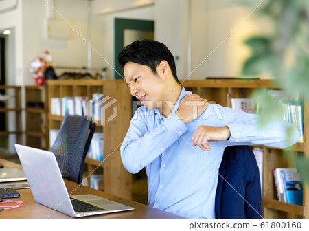 Businessman         61800160