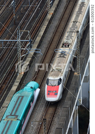 East-i 926 Shinkansen North and Pia 61800392