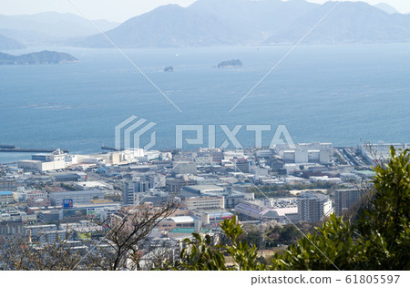 View of Hiroshima Bay and cityscape from the peak of Hiroshima Suzu 61805597
