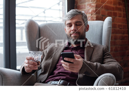 Scrolling in smartphone Scrolling in smartphone 61812410