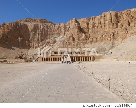 女王哈特謝普蘇特葬禮 61816964