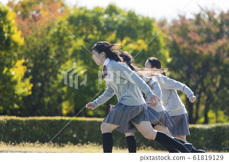 Running high school student Running high school student 61819129