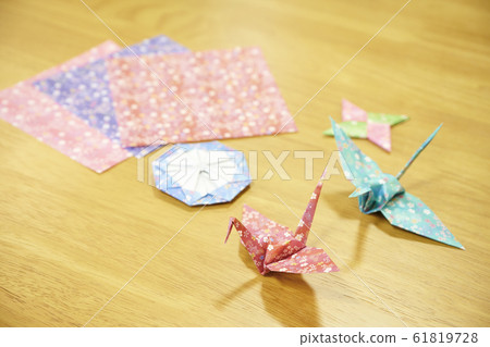 Nursing Elderly Origami 61819728