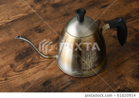 Burned kettle Burned kettle 61820914