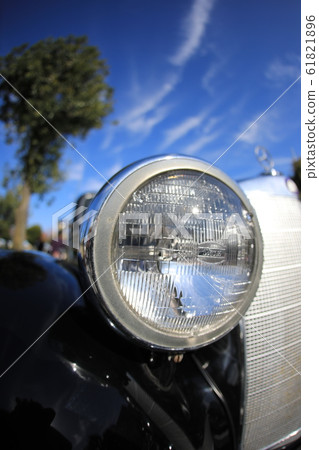 Classic car headlights 61821896