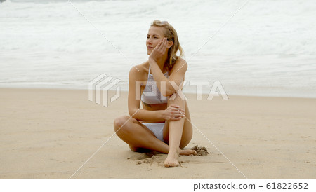 Summer vacation at the beach - typical view Summer vacation at the beach - typical view 61822652