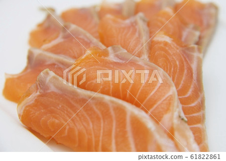 煙熏三文魚的形象 61822861