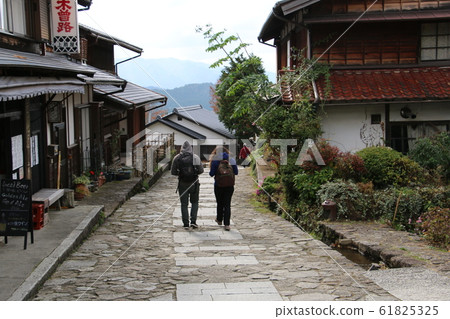 Kisoji's southernmost post station, Tsumagojuku, popular with foreigners Kisoji's southernmost post station, Tsumagojuku, popular with foreigners 61825325
