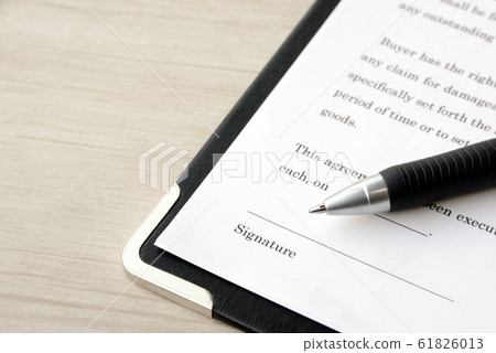 Contract and ballpoint pen Contract and ballpoint pen 61826013