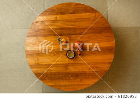 Japanese roasted tea (houji tea) 61826958