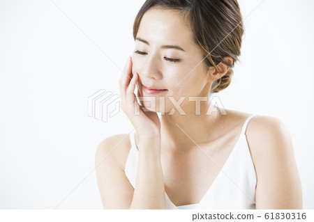 Beauty Beauty image Women 61830316