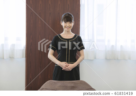 埃斯特 埃斯特 61831419