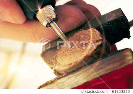 Engraving slice of wood with rotary multi tool Engraving slice of wood with rotary multi tool 61833230