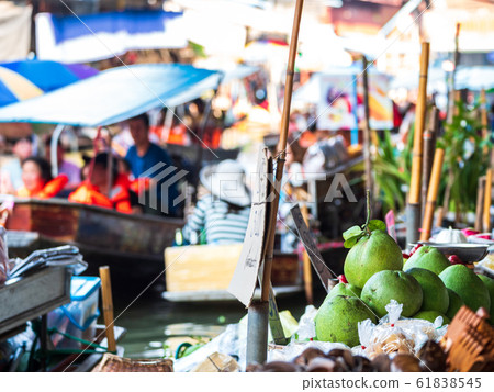 Thai Floating Market @ Damnoen Saduak Thai Floating Market @ Damnoen Saduak 61838545