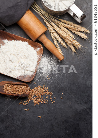 Bread ingredients. Wheat, flour and cooking 61848651
