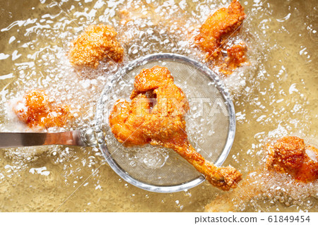 炸雞的場景 炸雞的場景 61849454