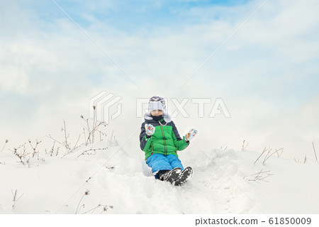Happy Winter Vacation Happy Winter Vacation 61850009