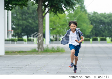 Schoolchild, schoolchild, school life 61851317