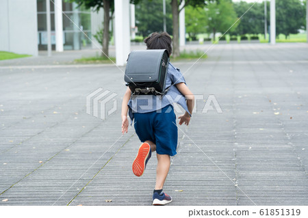 Schoolchild, schoolchild, school life 61851319