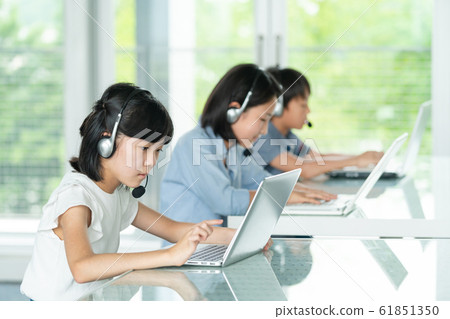 小學，學校，電腦生活 61851350