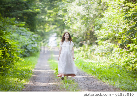 Female maternity 61853010