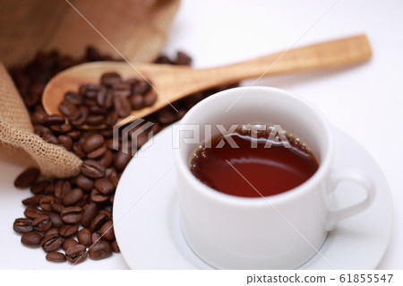 Coffee beans (red beans small grains roasted food and beverage drink drink blend caffeine copy space) 61855547