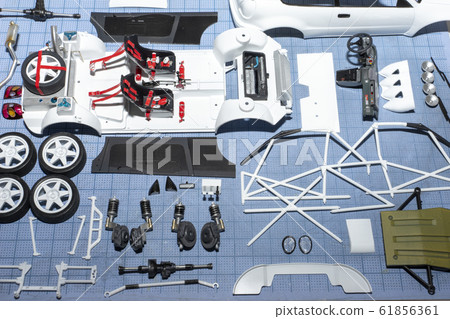 製作汽車模型 製作汽車模型 61856361