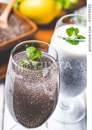 Chia seed 61858488