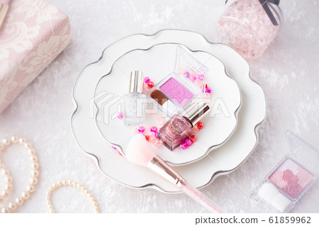 Cosmetic image 61859962