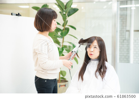 Senior woman Senior woman 61863500