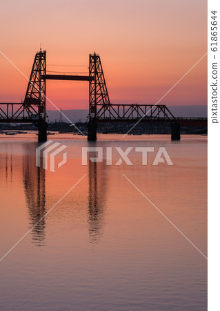 Dusk of Chikugo River rising bridge Dusk of Chikugo River rising bridge 61865644