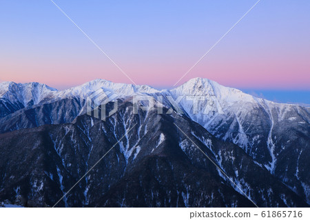 Mt.Shiramine Sanzan seen from Mt.Fenghuang 61865716