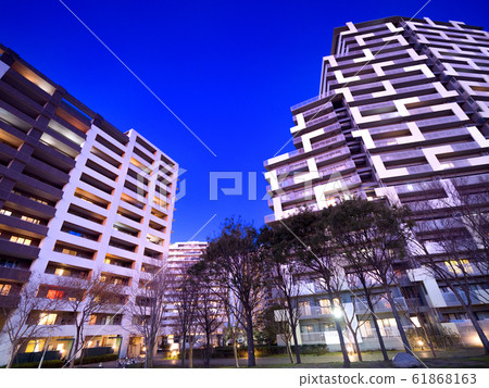High-rise apartment at dusk High-rise apartment at dusk 61868163