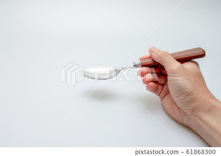 Spoon and chopsticks 61868300