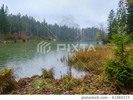 Mountain alpine autumn lake Hintersee, 61869155