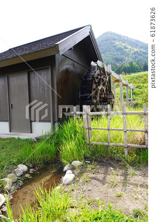 國家阿爾卑斯山安zu野公園（安zu野的田園風光）水車 61873626