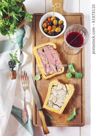 Appetizer: Traditional french pate with goose meat and liver and red wine 61878110
