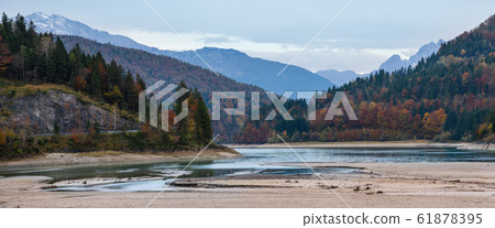 Autumn Alps mountain lake Wiestalstausee view, 61878395