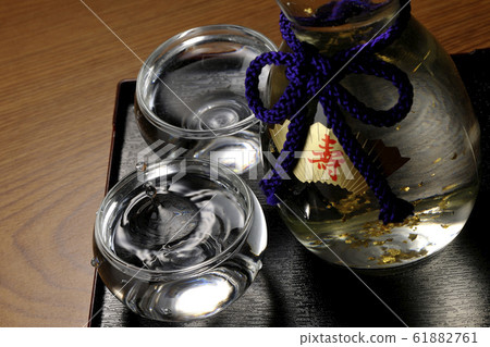 Sake Sake 61882761